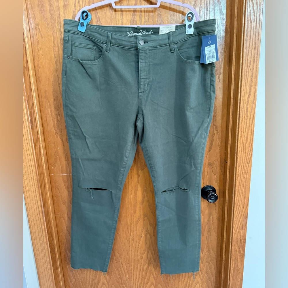 Universal Thread Sage Green Pants size 22W